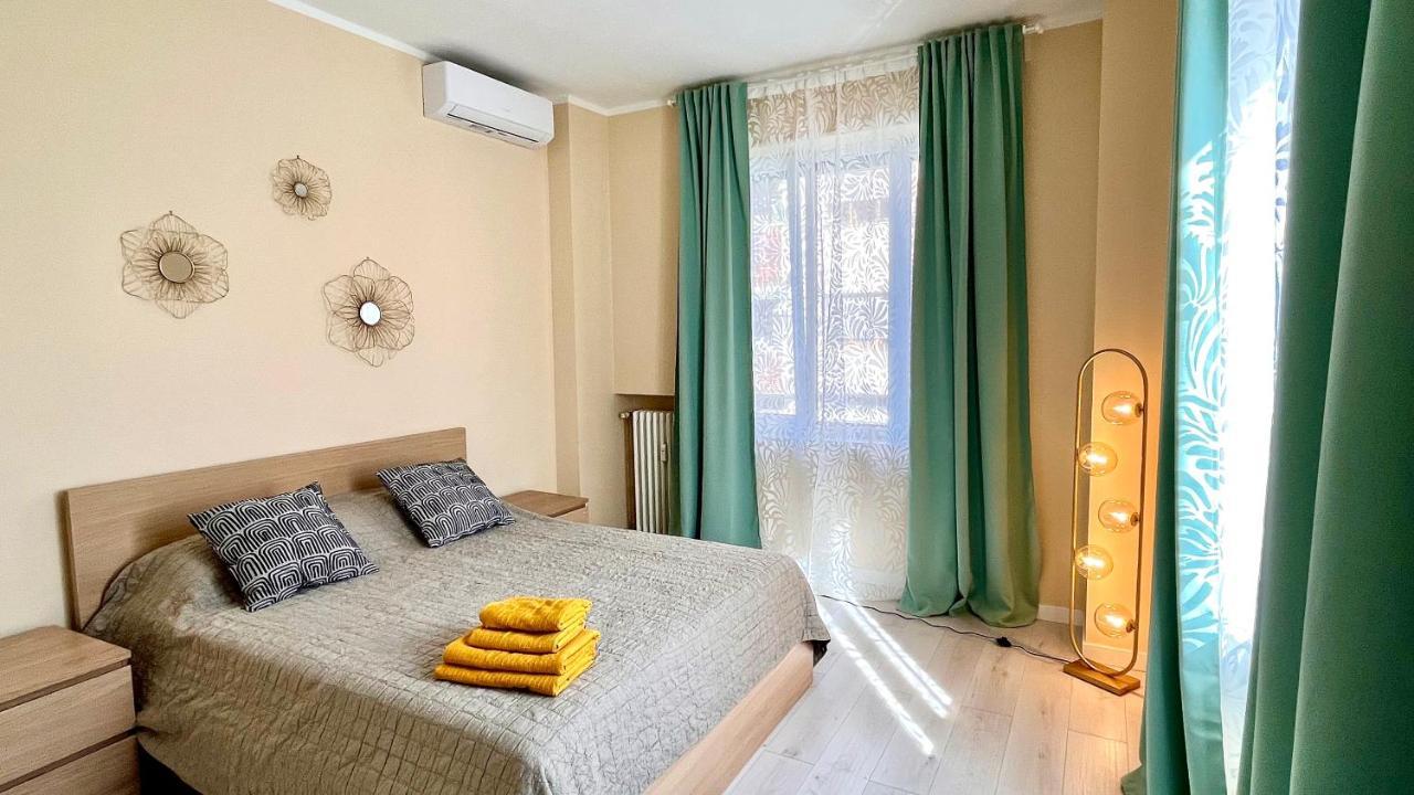 New Apartment, Near Metro Monte Grappa Apartment Turin